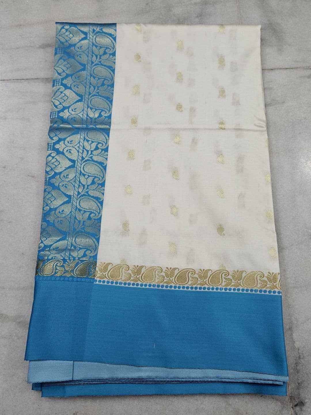 Urban Silk Saree Zari Art Silk Banarasi Sarees thumbnail 2
