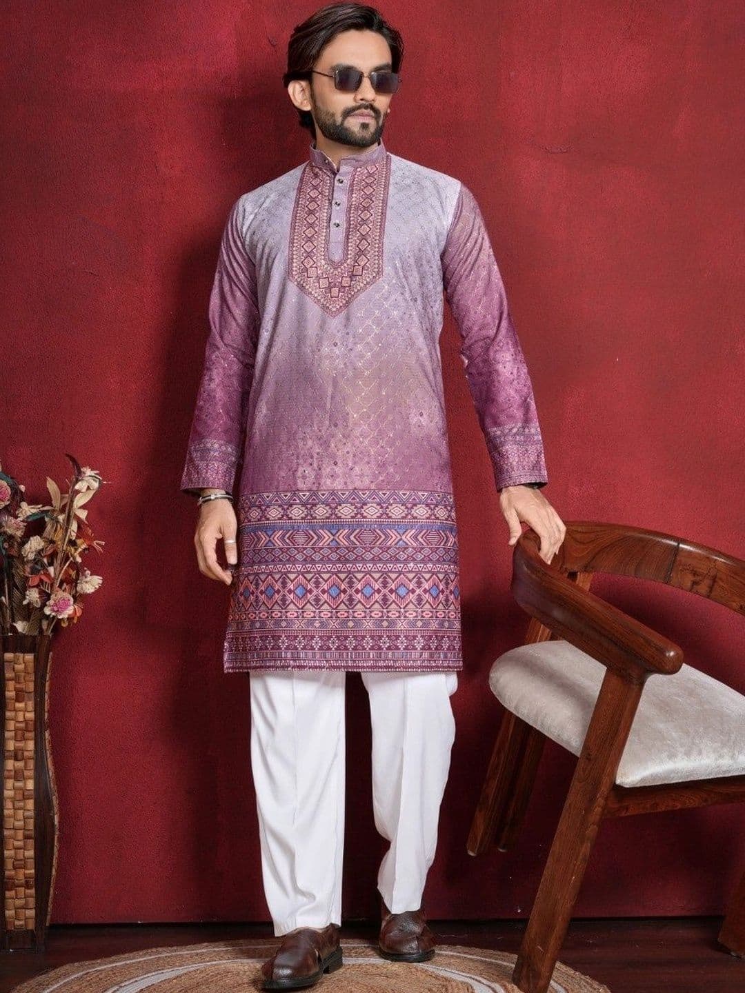 CHARLOTTE GRACIOUS Men Thread Work Kurta - view 1