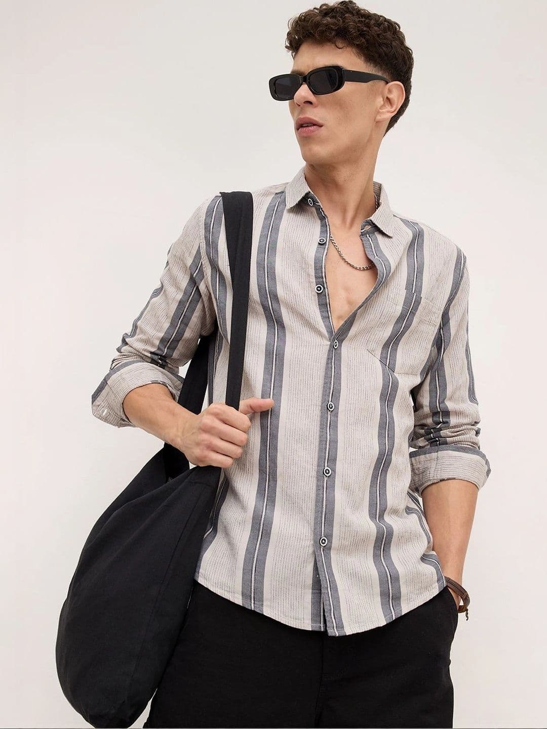 VASTRADO Men Classic Slim Fit Striped Casual Shirt thumbnail 5