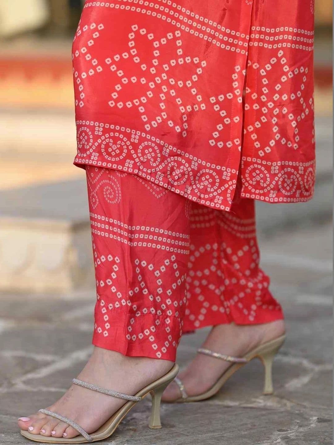 KRISKA Women Ethnic Motifs Printed Regular Kurta with Trousers & With Dupatta thumbnail 6