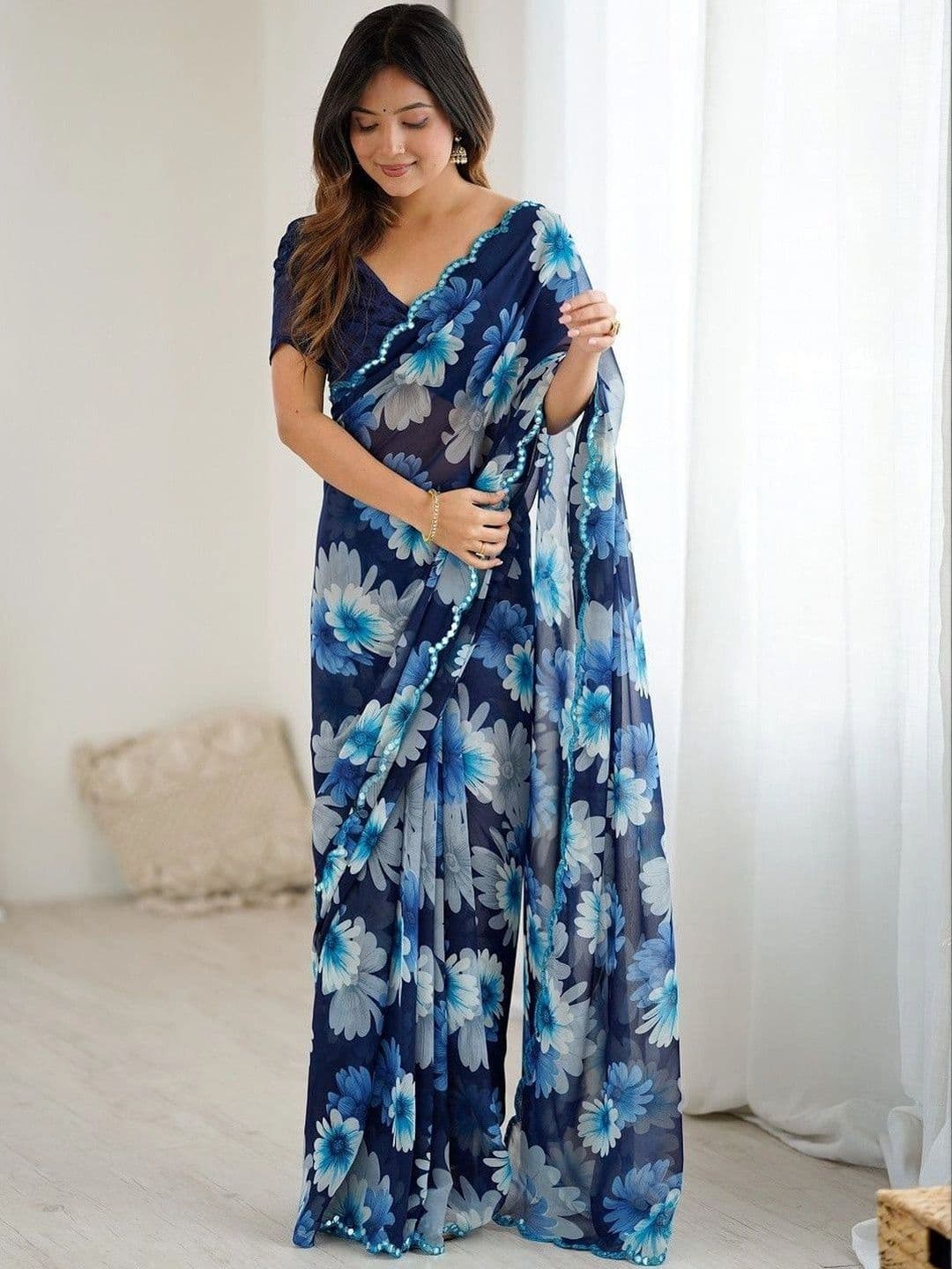 KALINI Floral Pure Georgette Saree thumbnail 4