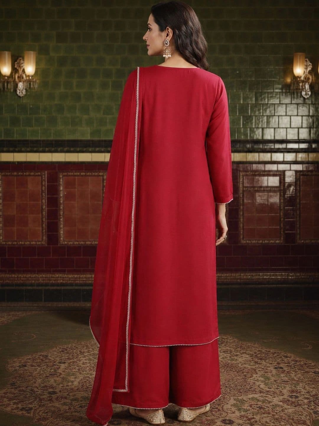 House of Pataudi Women Ethnic Motifs Embroidered Regular Thread Work Kurta with Palazzos & With Dupatta thumbnail 6