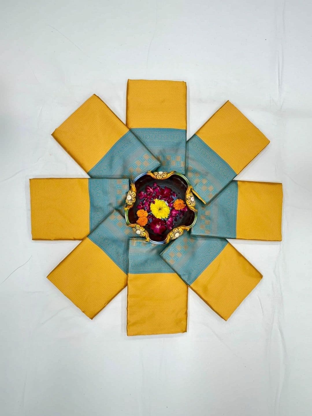 AJ FASHION PLUS Woven Design Zari Art Silk Banarasi Saree thumbnail 2