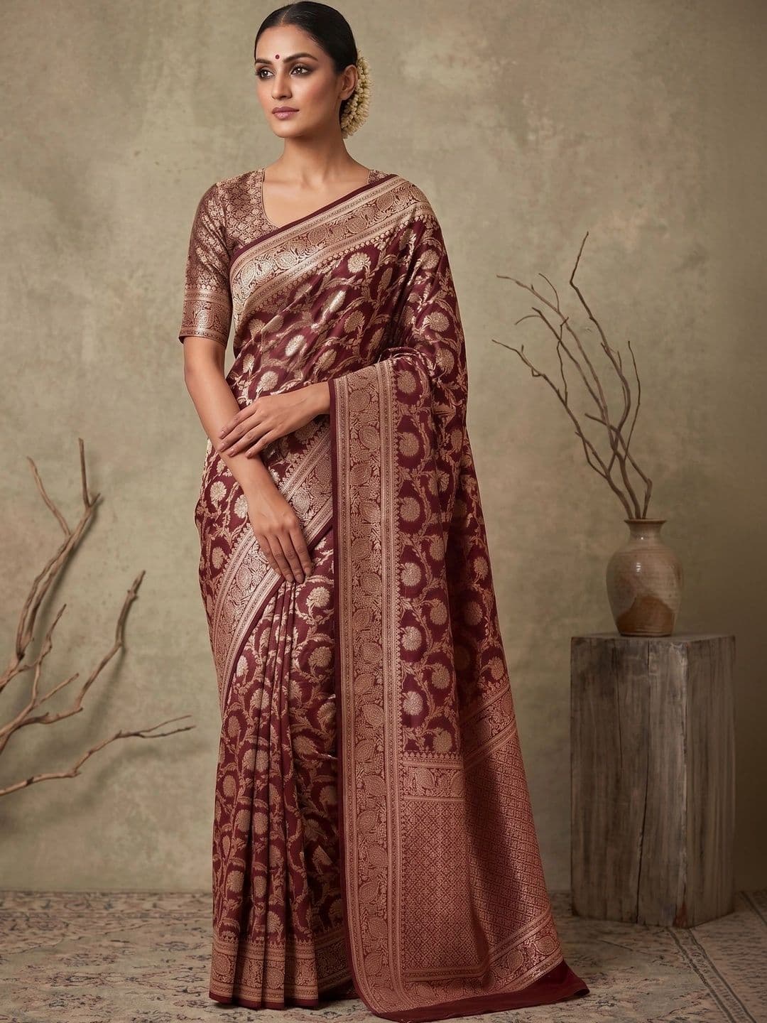 AAVEE Woven Design Zari Art Silk Banarasi Saree - view 1