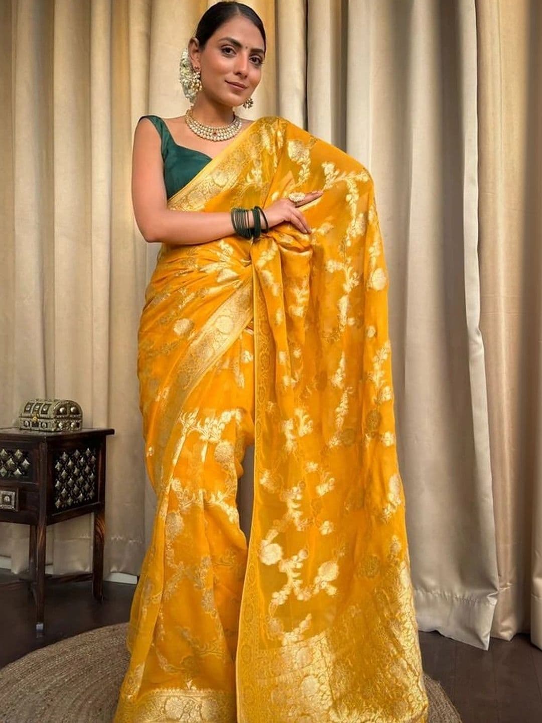 revika Woven Design Zari Art Silk Designer Kanjeevaram Saree thumbnail 3