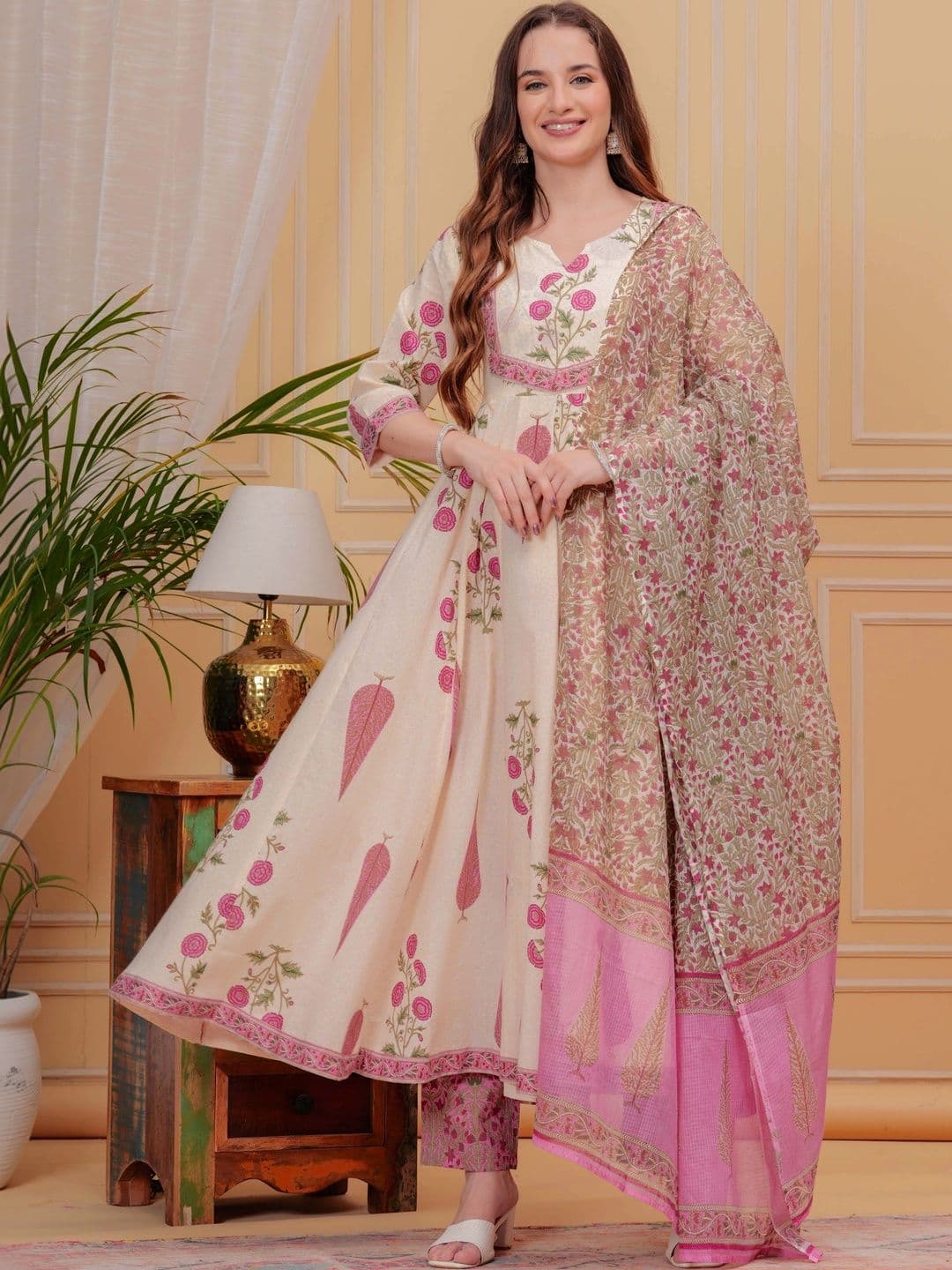 Sangria Women Floral Printed Empire Pure Cotton Kurta with Trousers & With Dupatta - view 1