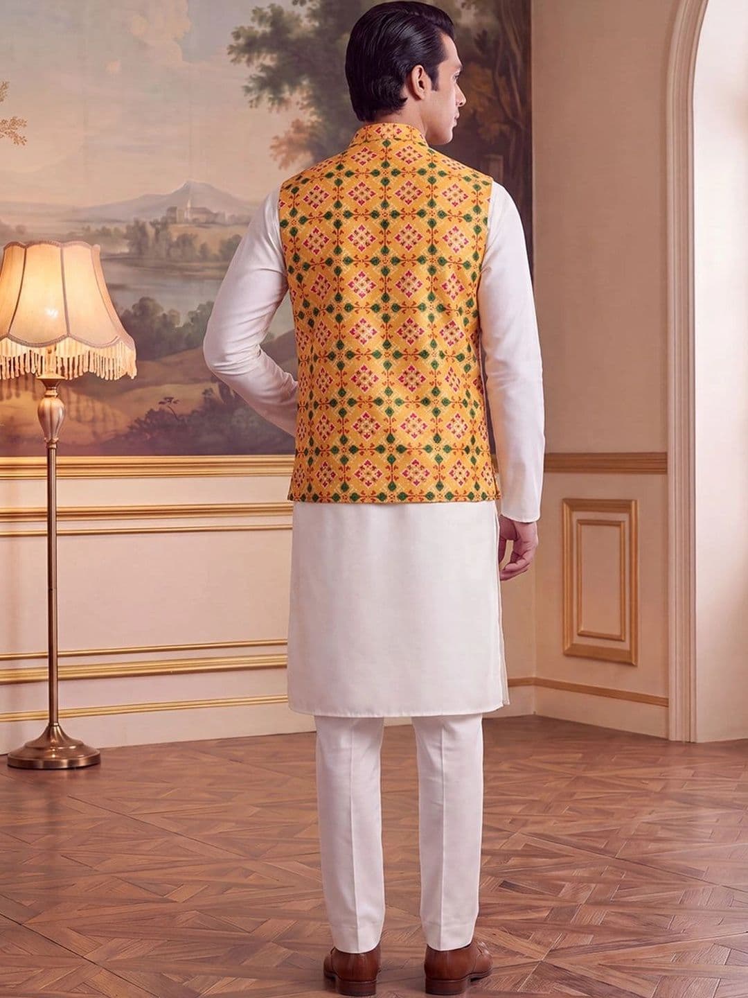 House of Pataudi Patola Printed Mandarin Collar Koti thumbnail 2