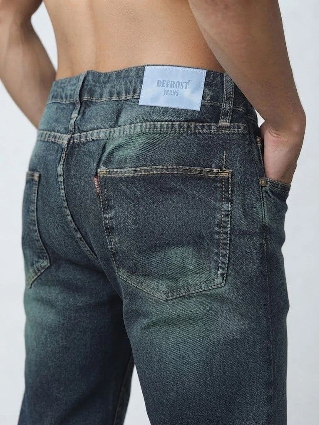 NIFFER FASHION Men Mid-Rise Light Fade Jeans thumbnail 3