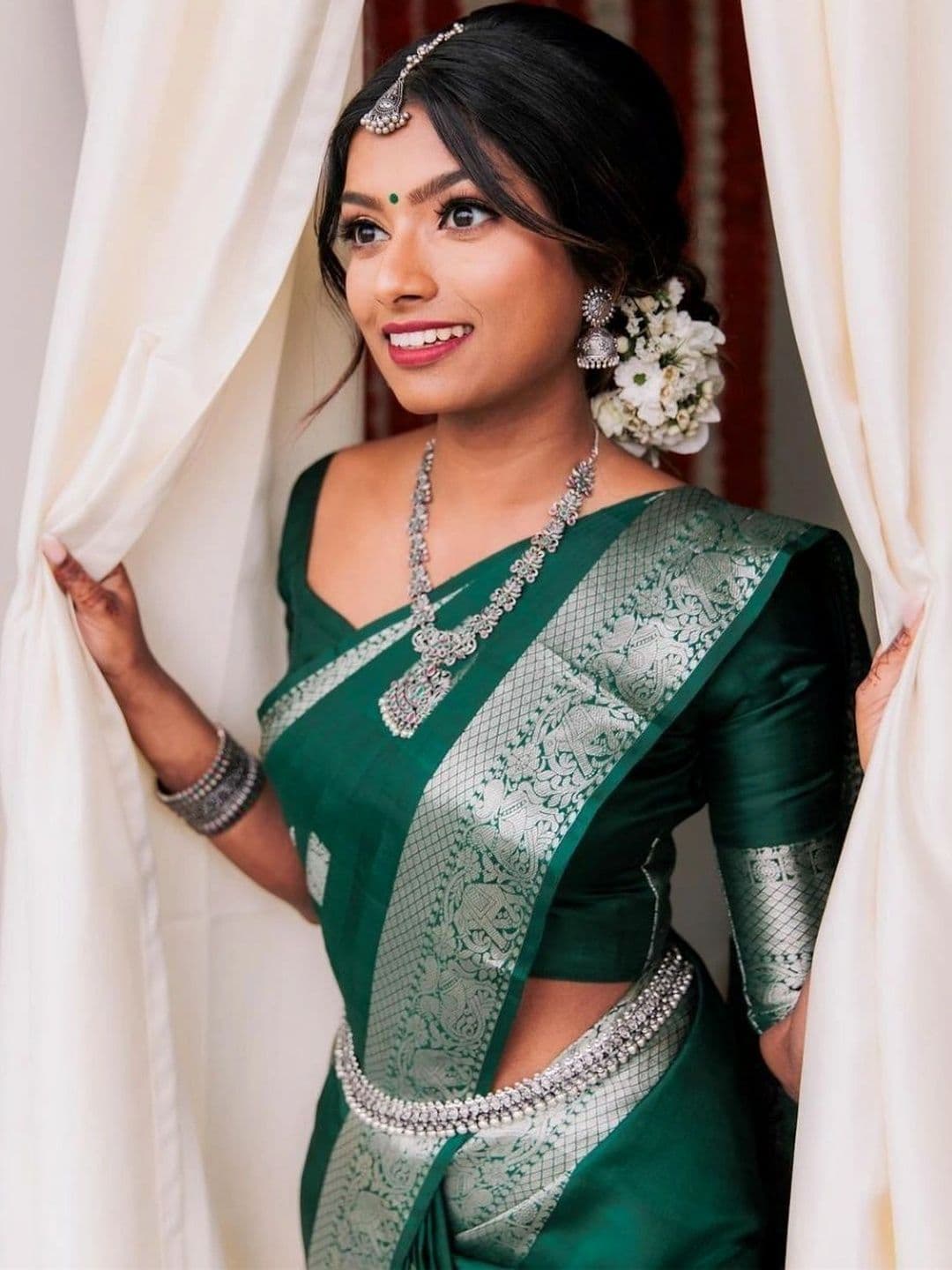 FINFOL Woven Design Zari Art Silk Banarasi Saree thumbnail 3