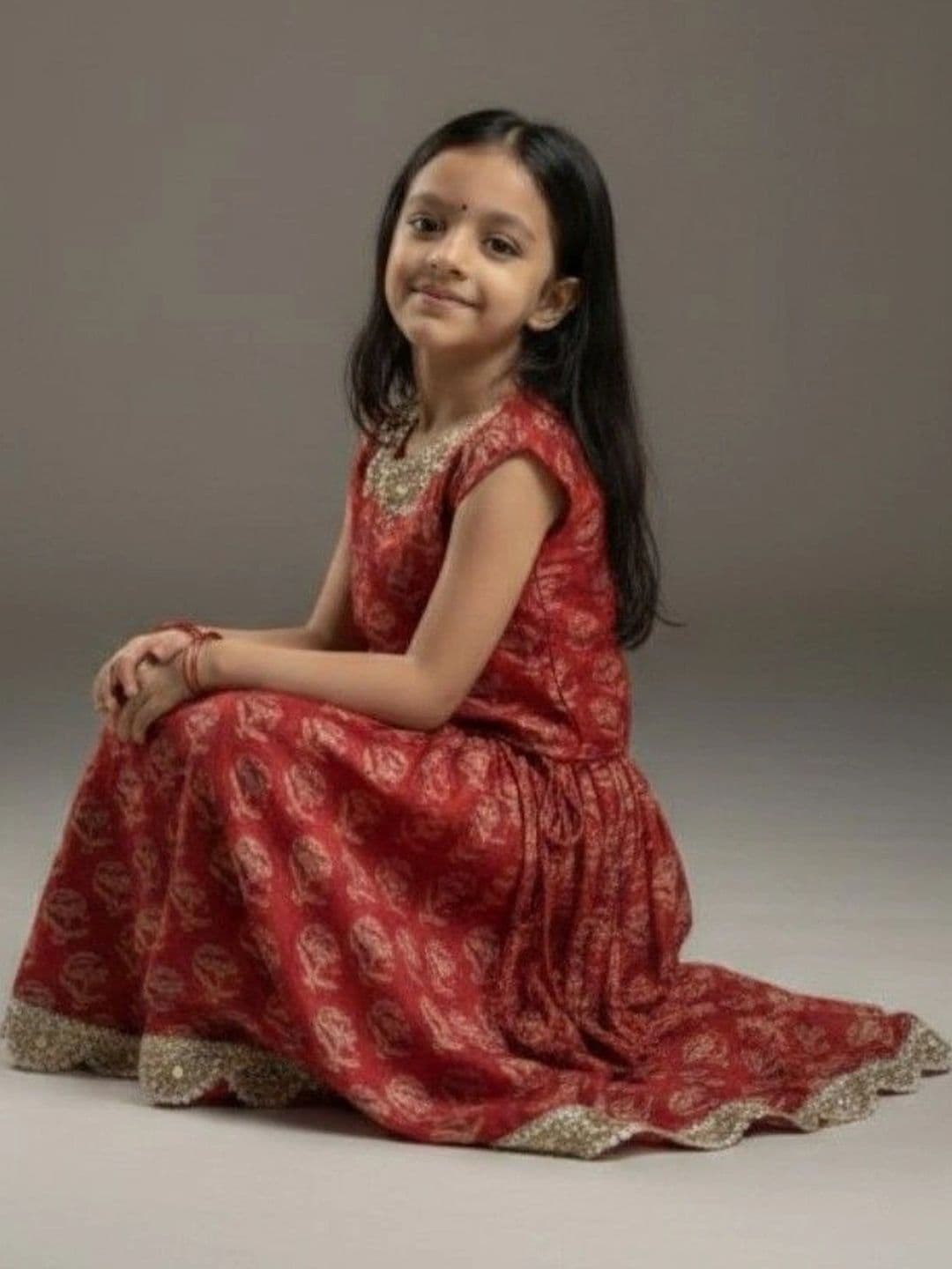 Kakapo Kids Girls Embellished Ready to Wear Lehenga & thumbnail 4