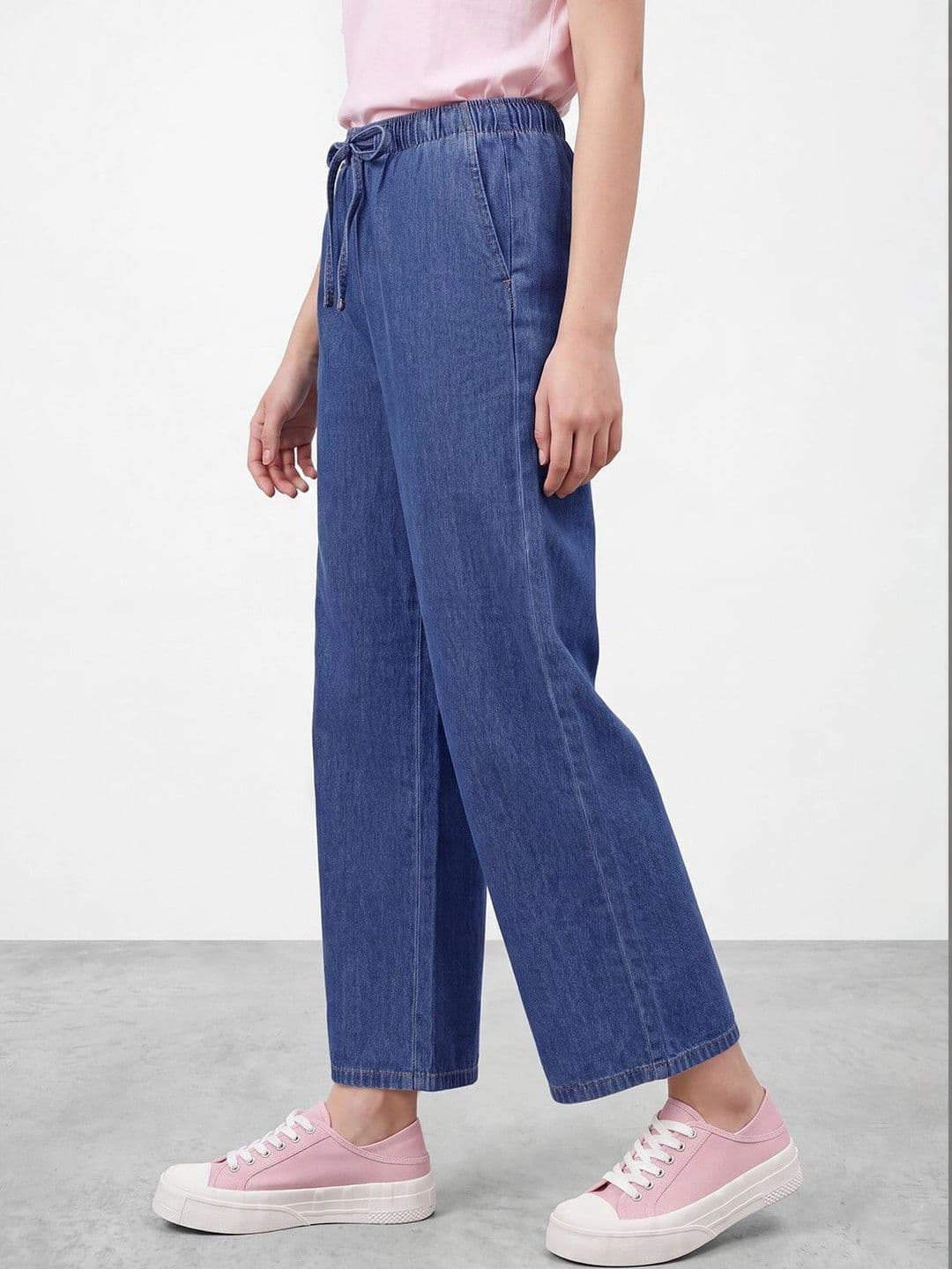 R&B Women Wide Leg Mid-Rise Jeans thumbnail 5