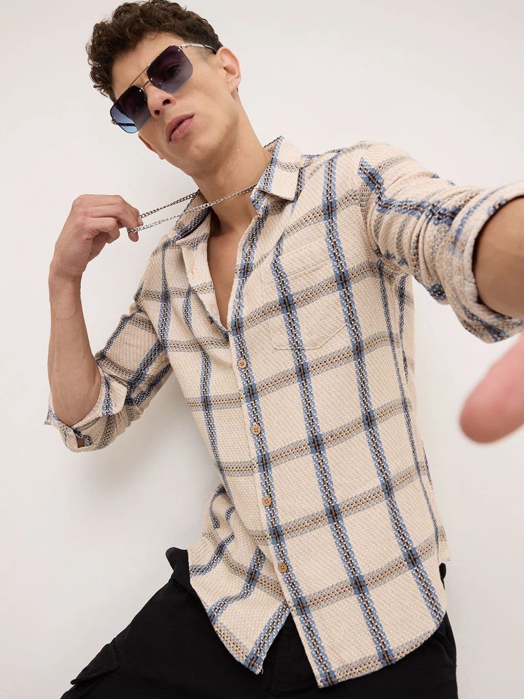 VASTRADO Men Classic Slim Fit Checked Casual Shirt thumbnail 3