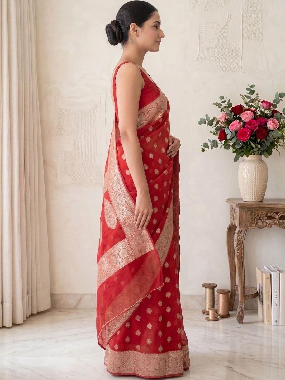 Arozi Woven Design Zari Art Silk Banarasi Saree thumbnail 4