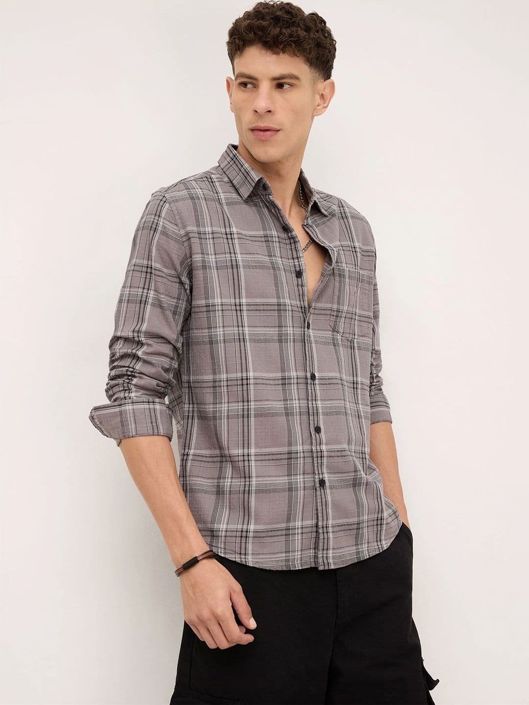 VASTRADO Men Classic Slim Fit Checked Casual Shirt thumbnail 3