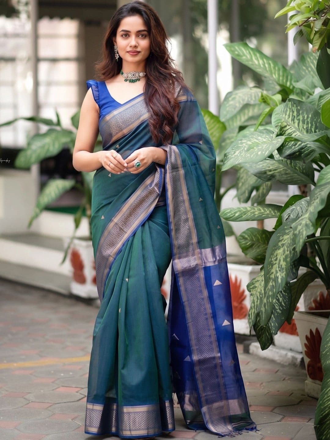 AJ FASHION PLUS Woven Design Zari Art Silk Banarasi Saree - view 1