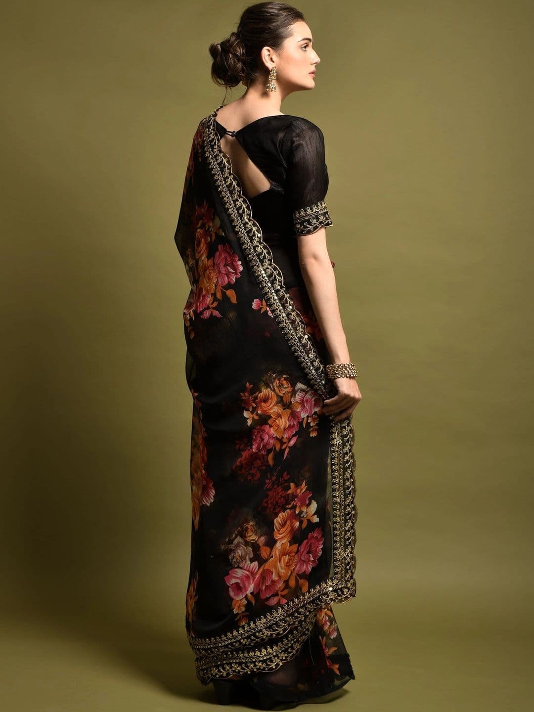 KALINI Floral Embroidered Pure Chiffon Saree thumbnail 3