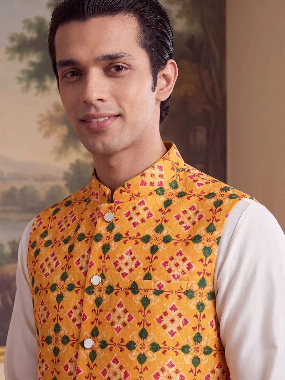 House of Pataudi Patola Printed Mandarin Collar Koti thumbnail 4