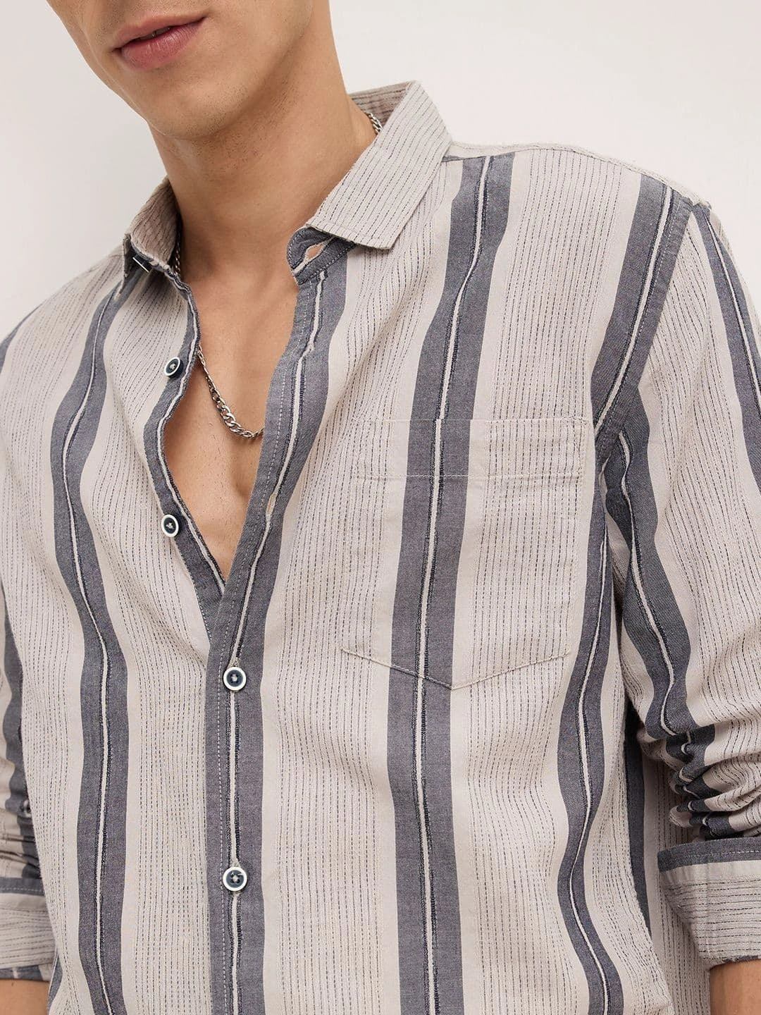 VASTRADO Men Classic Slim Fit Striped Casual Shirt thumbnail 3