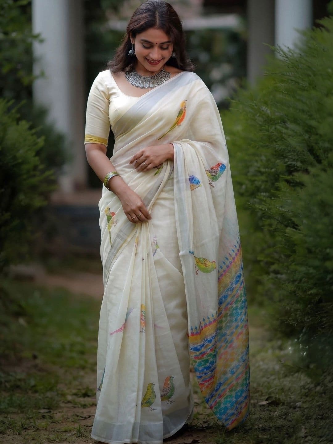 Bhagirath Fashion Woven Design Zari Linen Blend Saree - view 1
