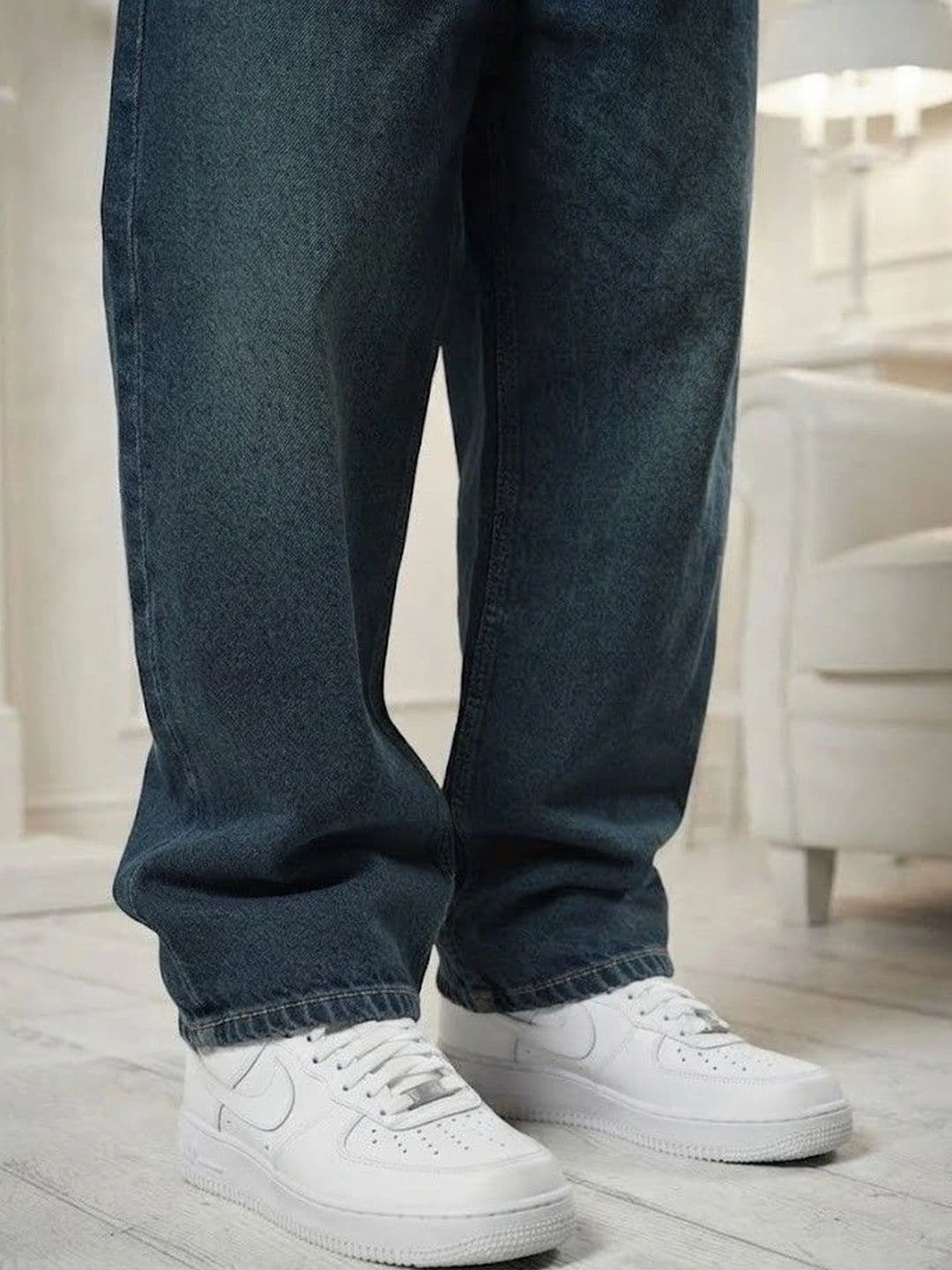 NIFFER FASHION Men Mid-Rise Light Fade Jeans thumbnail 5
