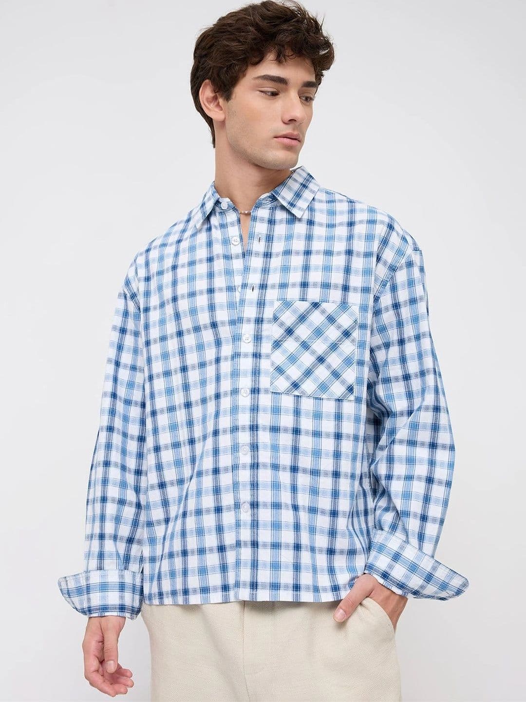 VASTRADO Men Classic Boxy Checked Casual Shirt thumbnail 4