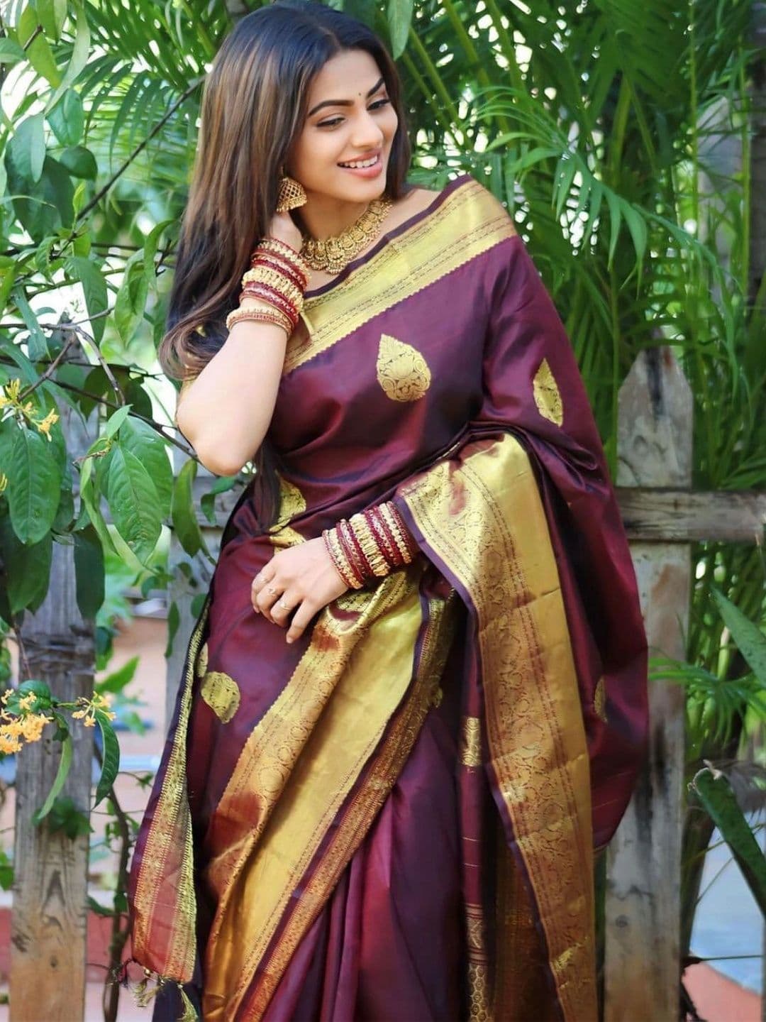revika Woven Design Zari Art Silk Designer Kanjeevaram Saree thumbnail 2