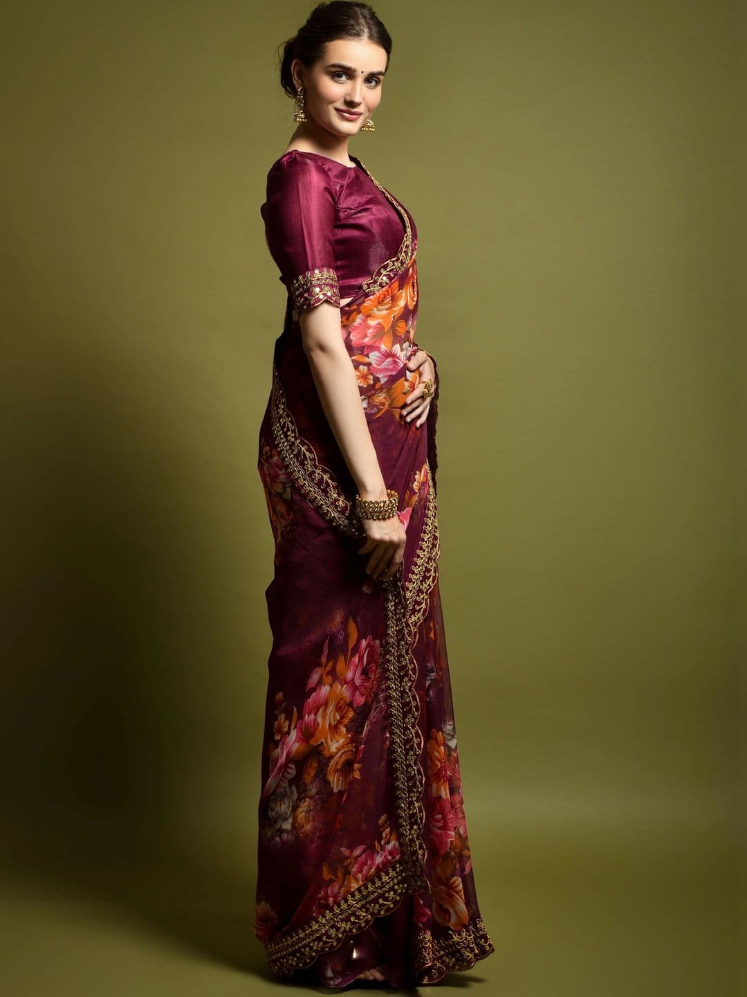 KALINI Floral Embroidered Pure Chiffon Saree thumbnail 4