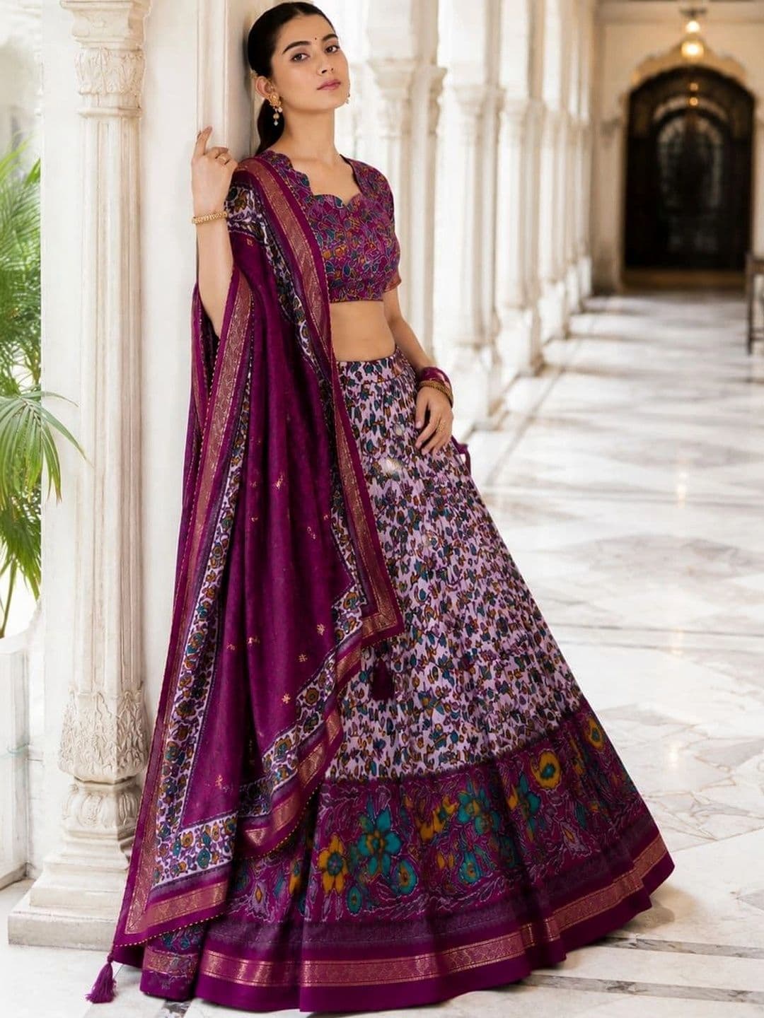 House of Pataudi Printed Semi-Stitched Lehenga & Unstitched Blouse Taping thumbnail 2