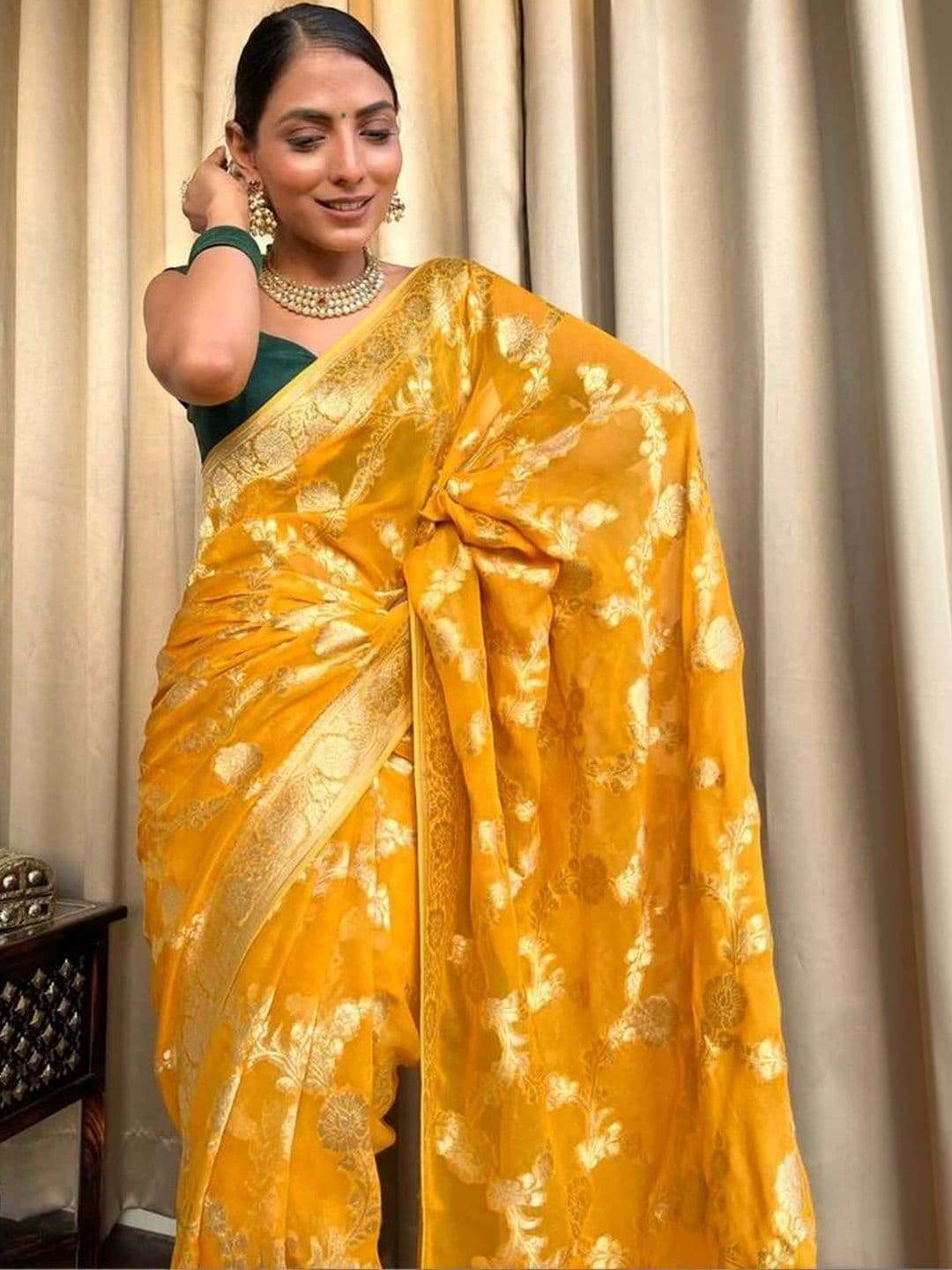 revika Woven Design Zari Art Silk Designer Kanjeevaram Saree thumbnail 7