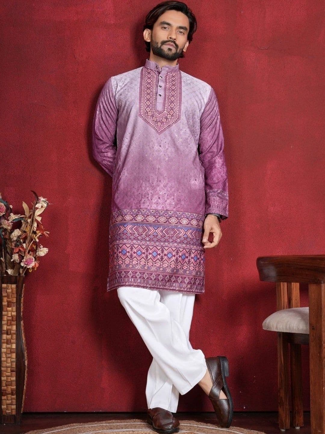 CHARLOTTE GRACIOUS Men Thread Work Kurta thumbnail 3
