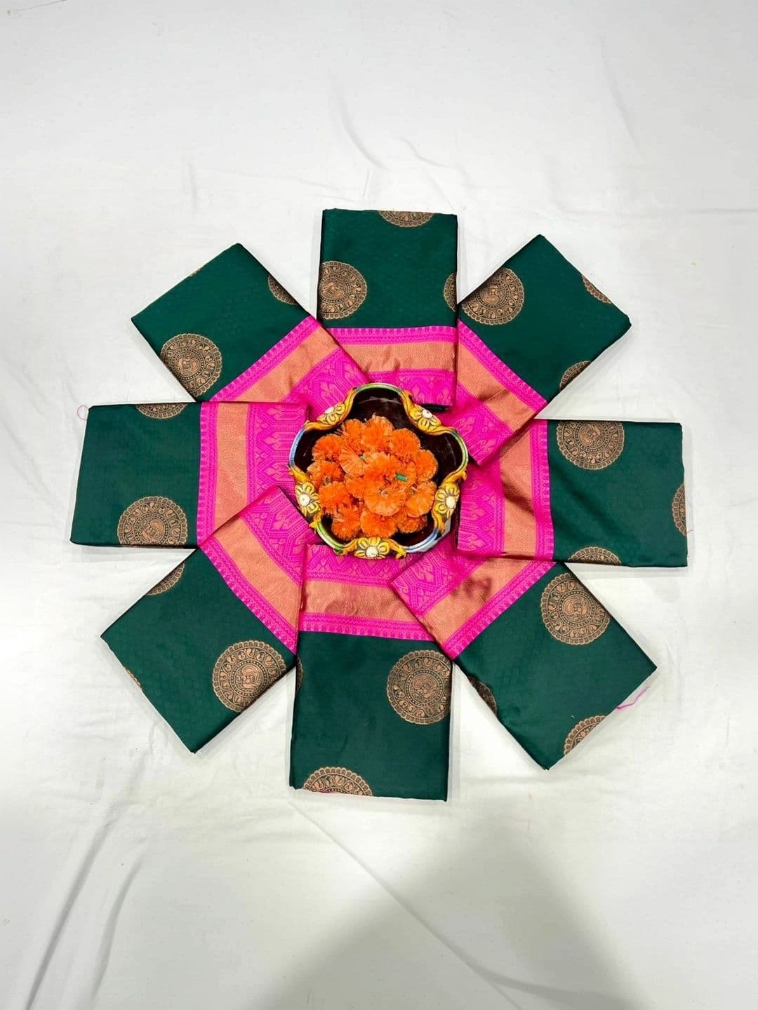 AmiFashion Woven Design Zari Art Silk Banarasi Saree thumbnail 4