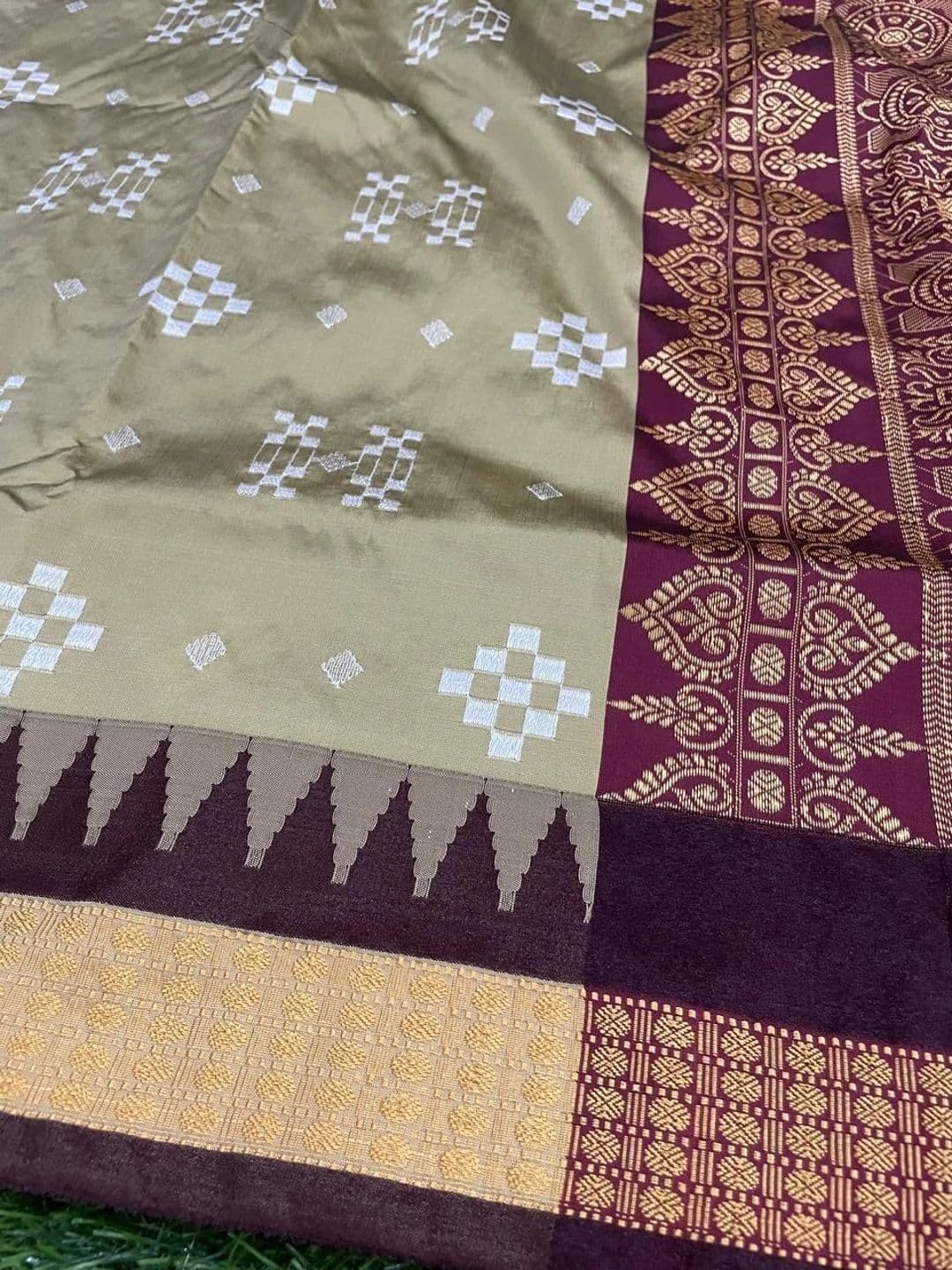 Urban Silk Saree Ethnic Motifs Woven Design Zari Art Silk Sambalpuri Sarees thumbnail 4