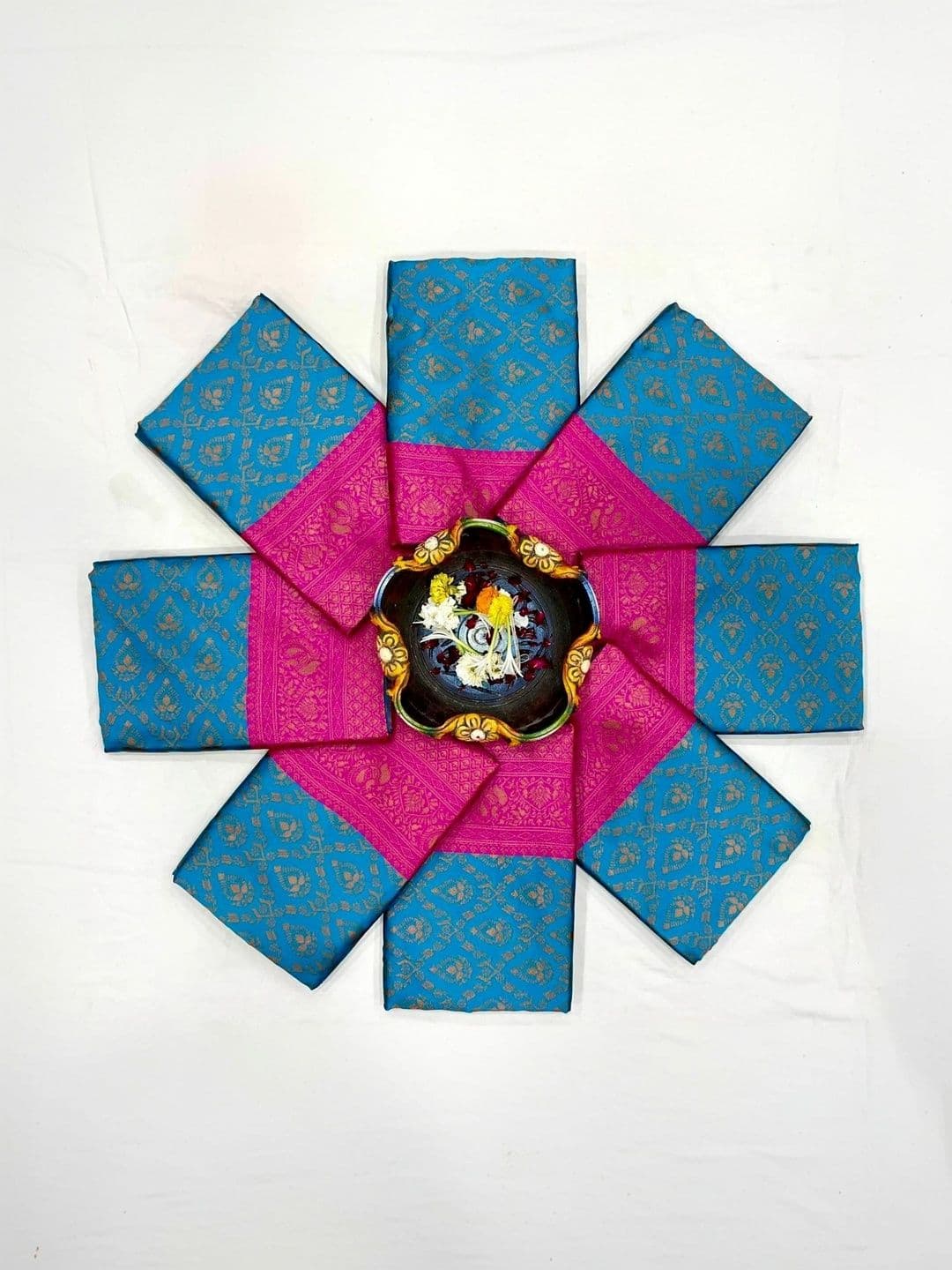 AJ FASHION PLUS Woven Design Zari Art Silk Banarasi Saree thumbnail 5