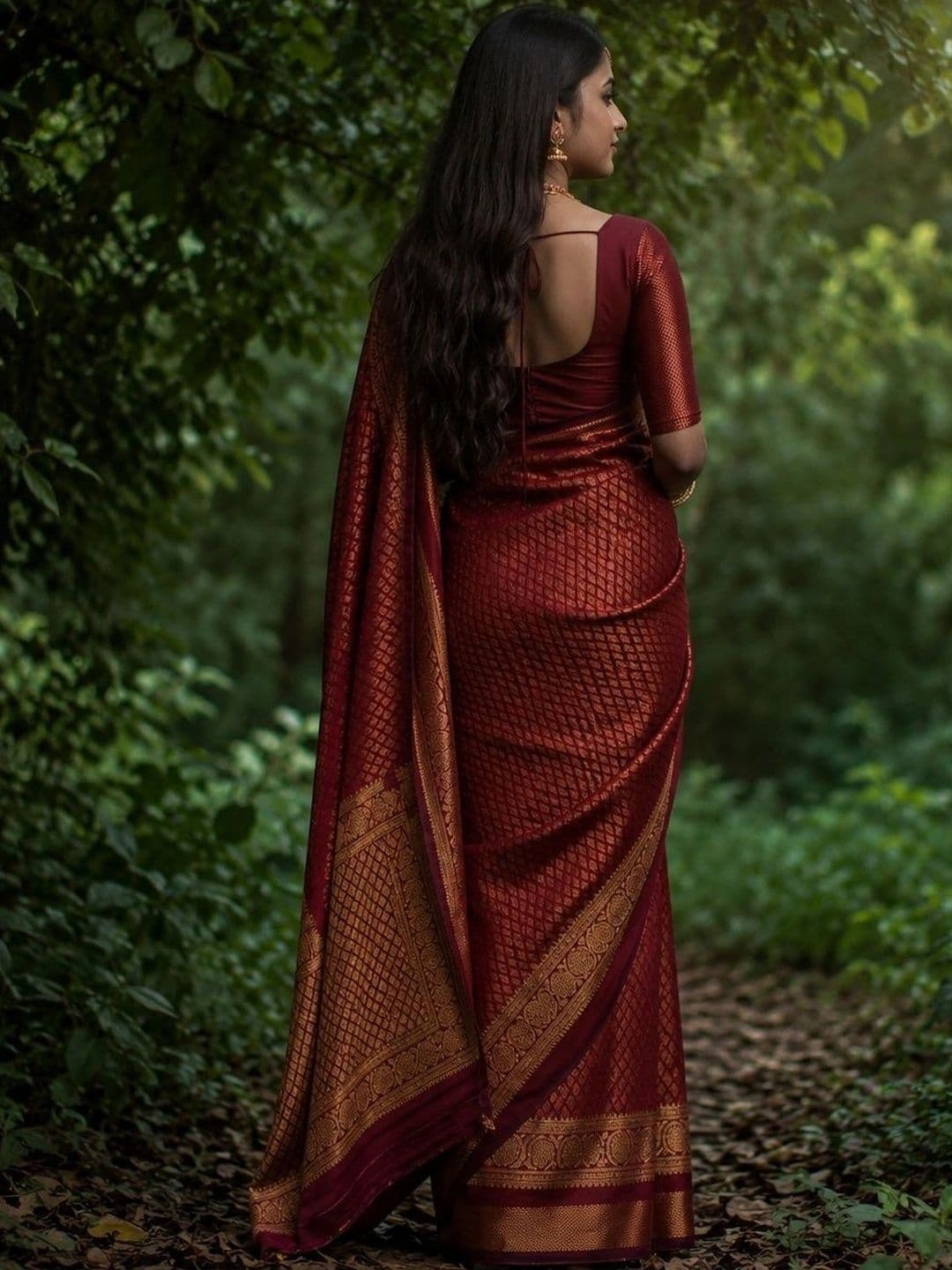 ABC ANY BUDY CLEAN Women Woven Design Zari Art Silk Banarasi Saree thumbnail 7