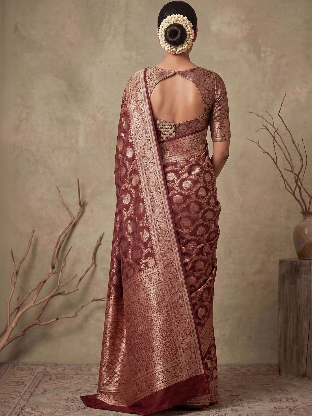 Bhagirath Fashion Woven Design Zari Art Silk Banarasi Saree thumbnail 5