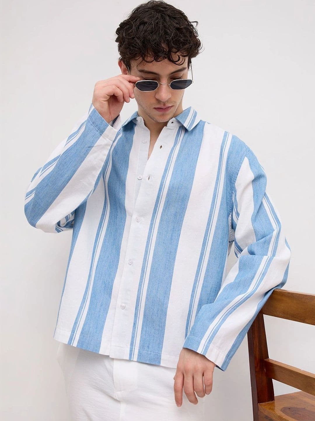VASTRADO Men Classic Boxy Striped Casual Shirt thumbnail 3