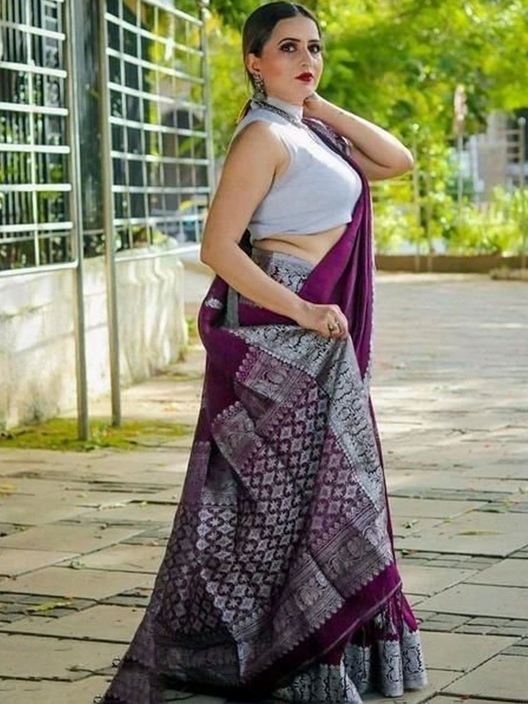 revika Woven Design Zari Art Silk Designer Kanjeevaram Saree thumbnail 7