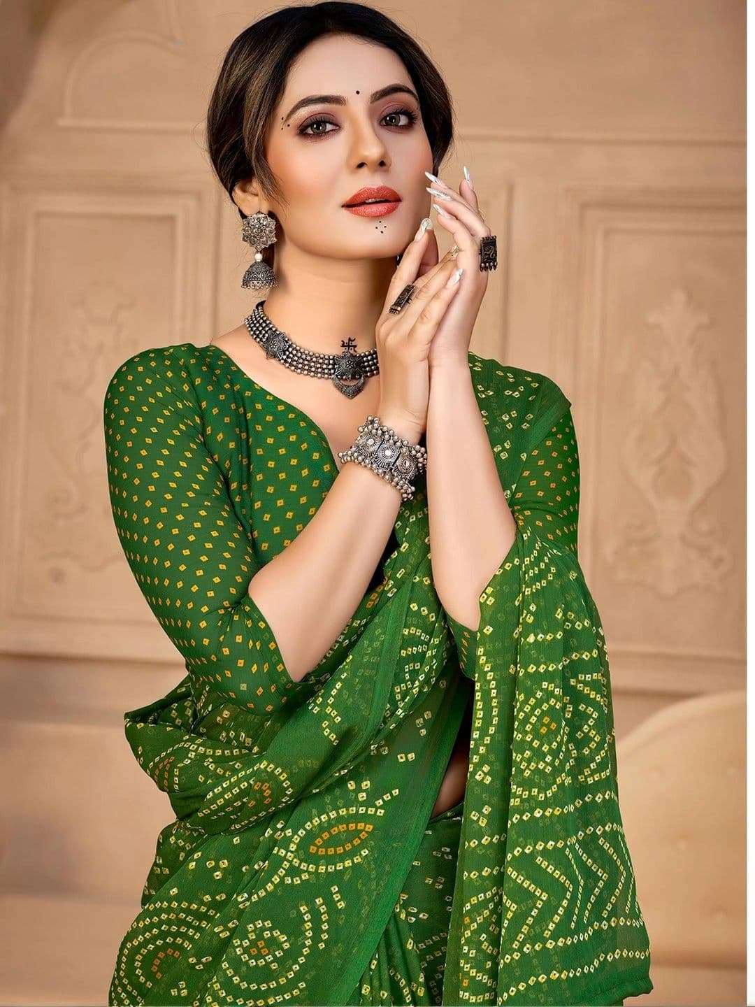 Peachmode Bandhani Poly Chiffon Bandhani Saree thumbnail 3