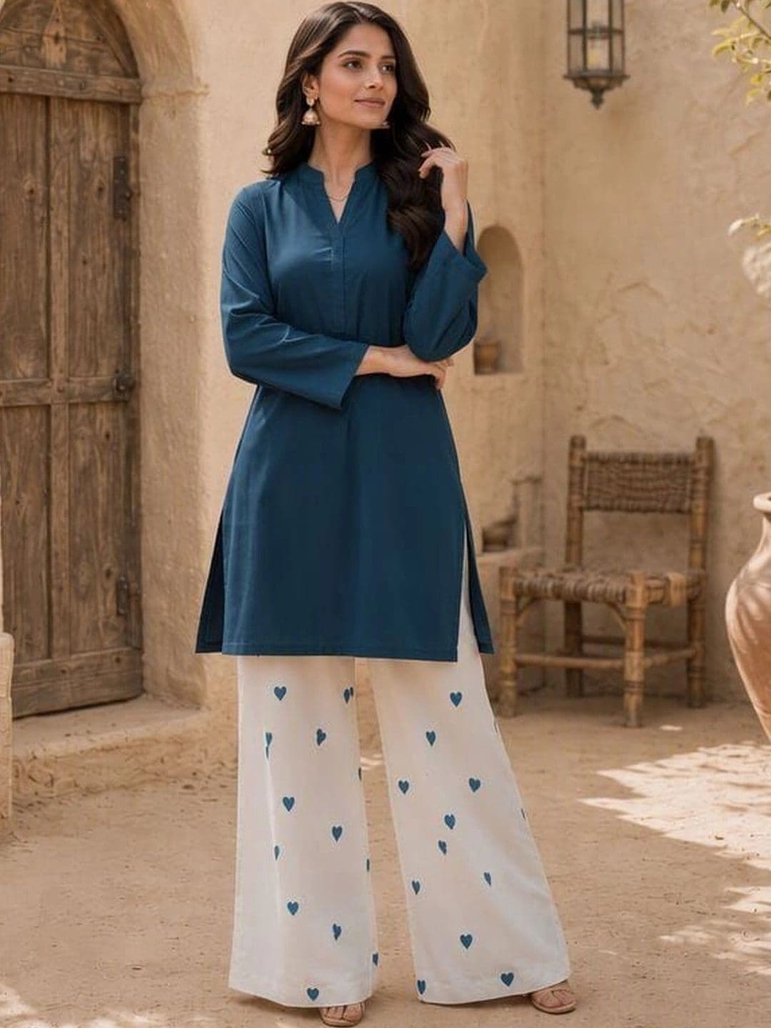 Sangria Women Regular Kurta with Palazzos thumbnail 2