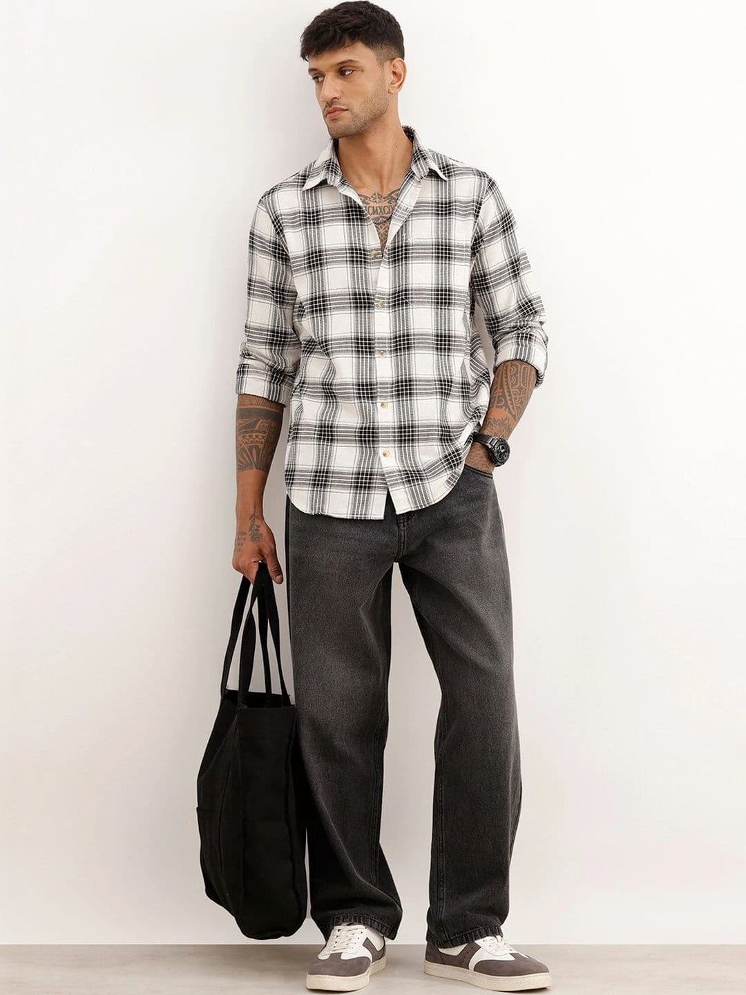 WROGN Men Tartan Checks Checked Casual Shirt thumbnail 4