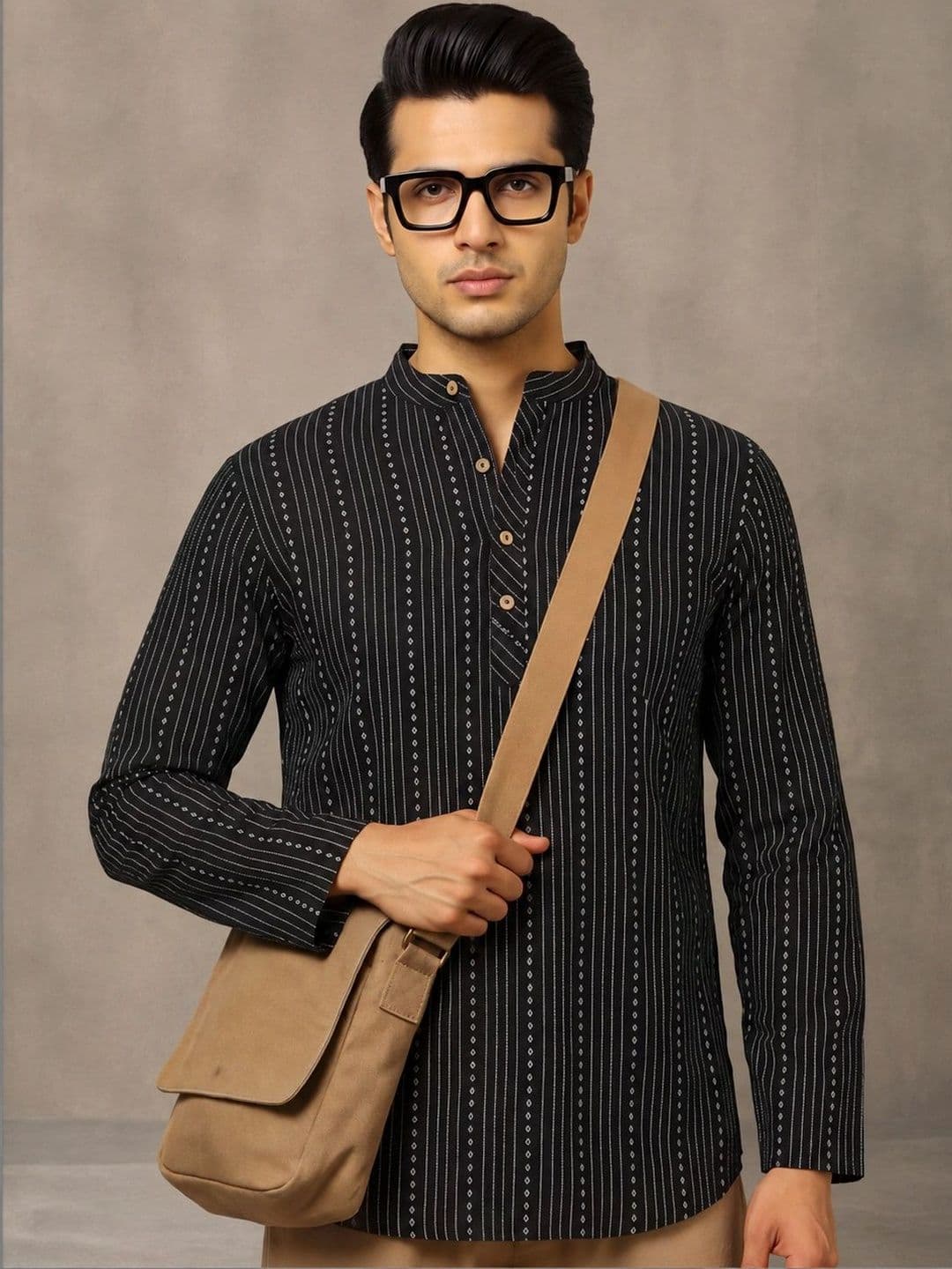 Navibhu Woven Design Abstract Cotton Handloom Mandarin Collar Short Kurta thumbnail 2