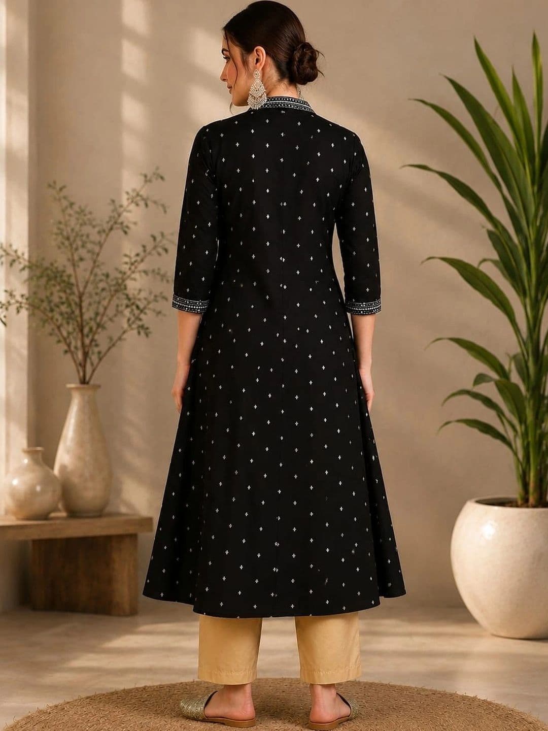 KRF FAB Women Ethnic Motifs Embroidered Thread Work Kurta thumbnail 4