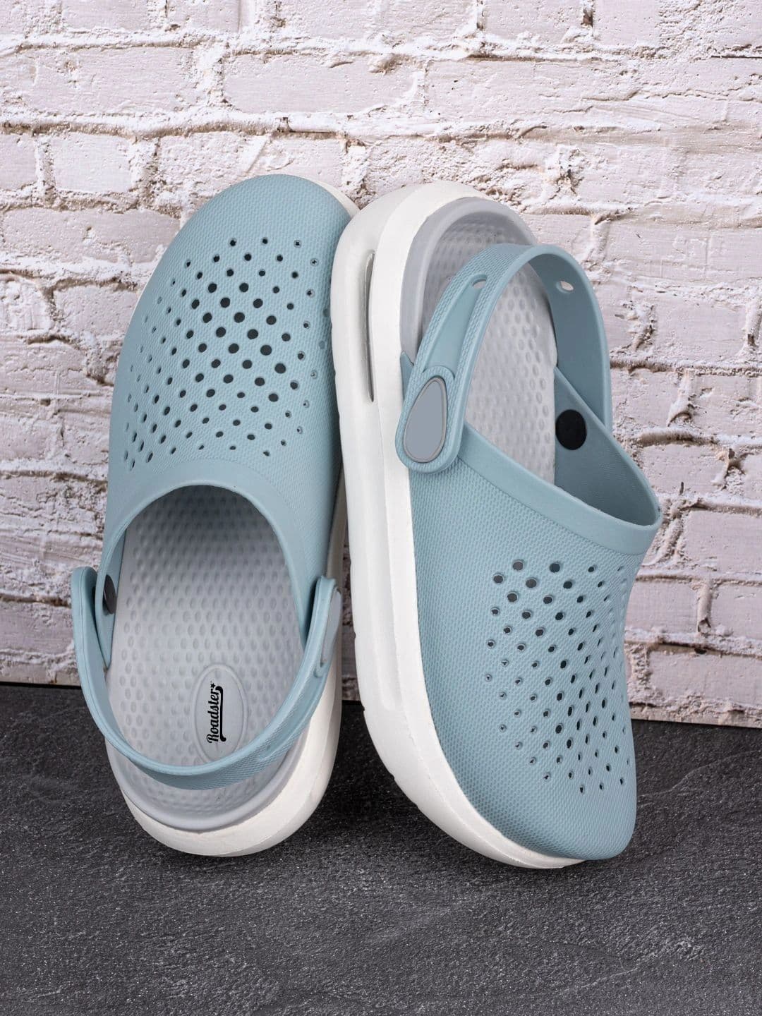 Roadster Men Croslite Clogs - view 1