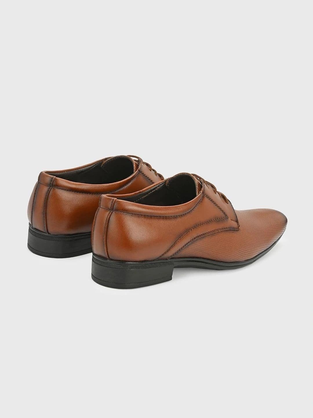 INVICTUS Men Textured Synthetic Leather Formal Derbys thumbnail 6