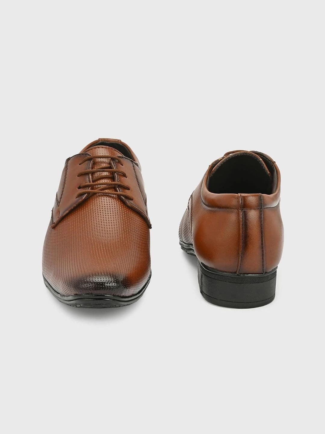INVICTUS Men Textured Synthetic Leather Formal Derbys thumbnail 4