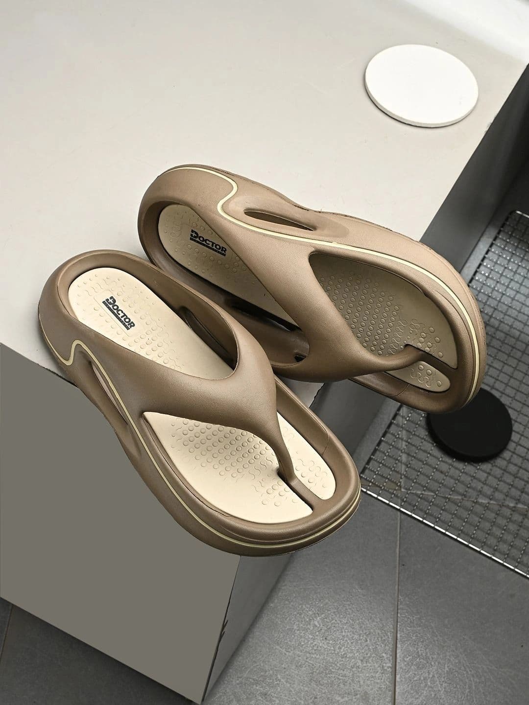 DOCTOR HEALTH SUPER SOFT Men Thong Flip-Flops - view 1