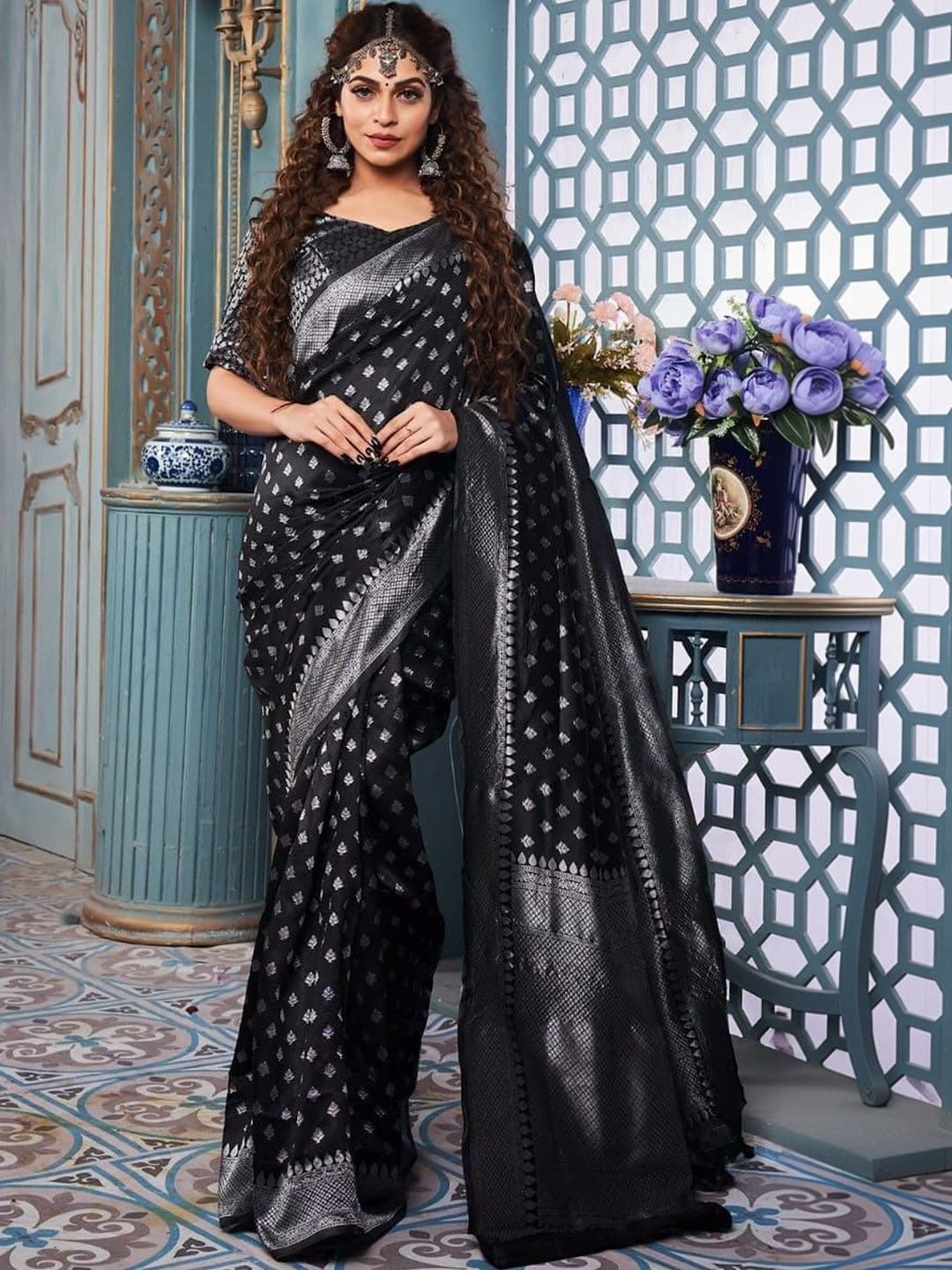 revika Woven Design Zari Art Silk Designer Kanjeevaram Saree thumbnail 7