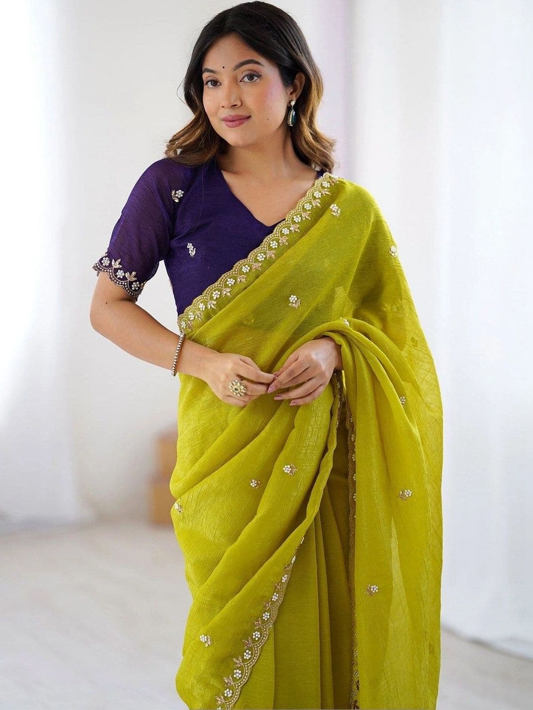 KALINI Ethnic Motifs Embroidered Silk Blend Saree thumbnail 6