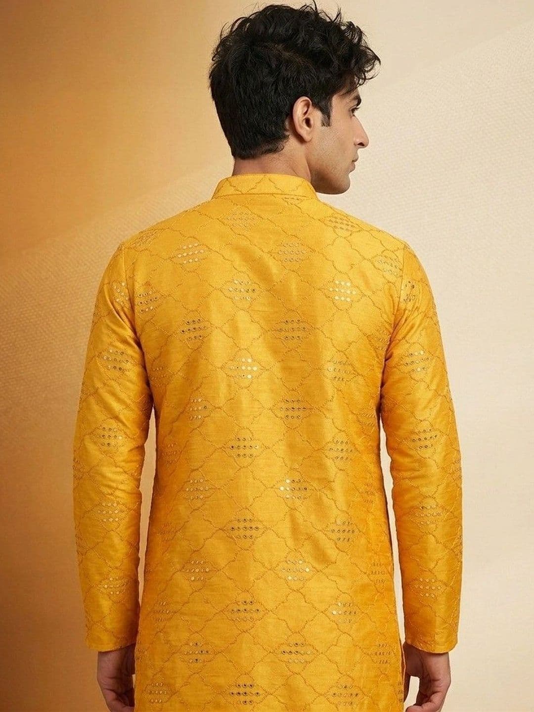 Rajkuwar Men Mirror Work Kurta thumbnail 2