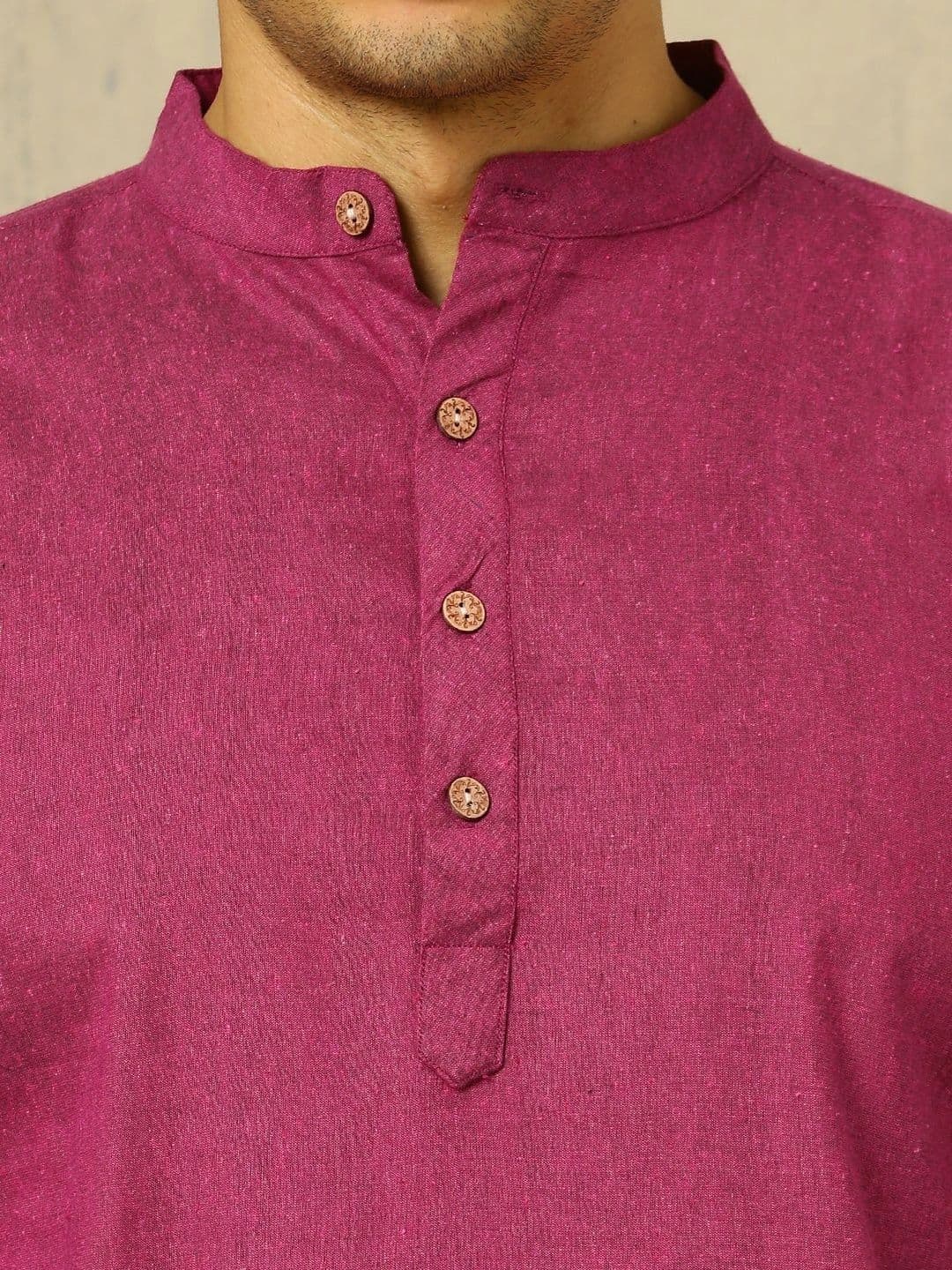 Navibhu Woven Design Solid Cotton Handloom Mandarin Collar Short Kurta thumbnail 7